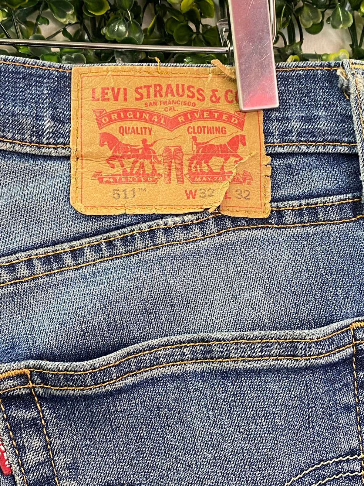 Levi's 511 Mid-Wash Slim Jeans — brand