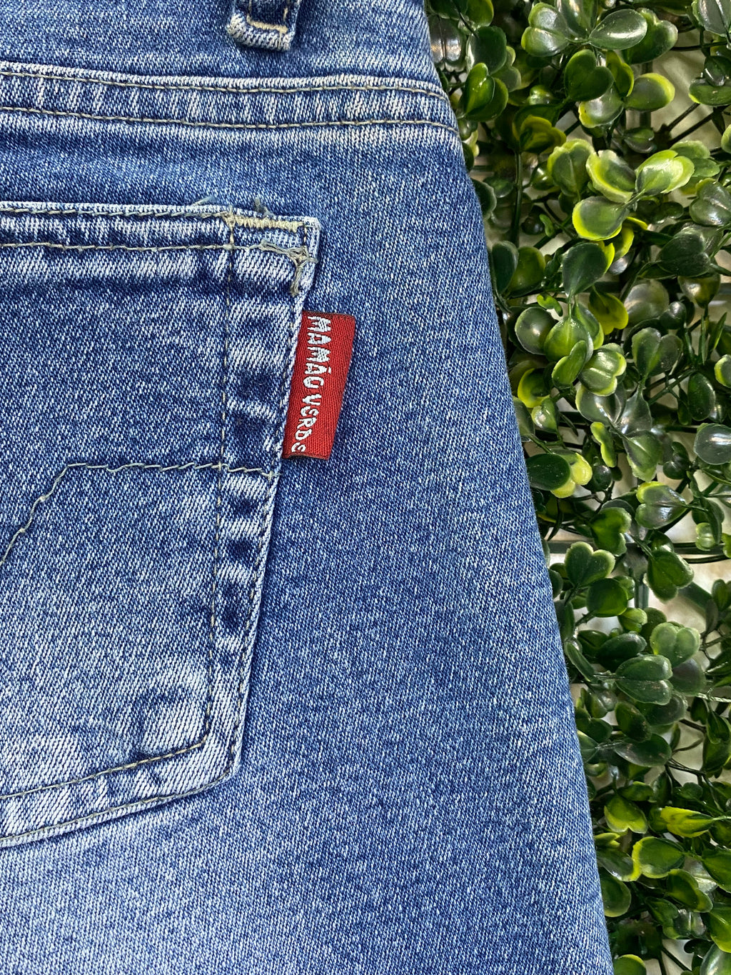 Mamão Verde Blue Crochet-Patch Wide-Leg Jeans — brand_detail