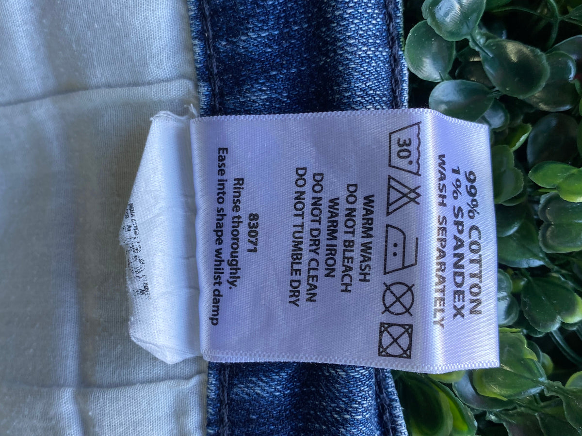 Lee Mid-Wash Straight-Leg Jeans — care