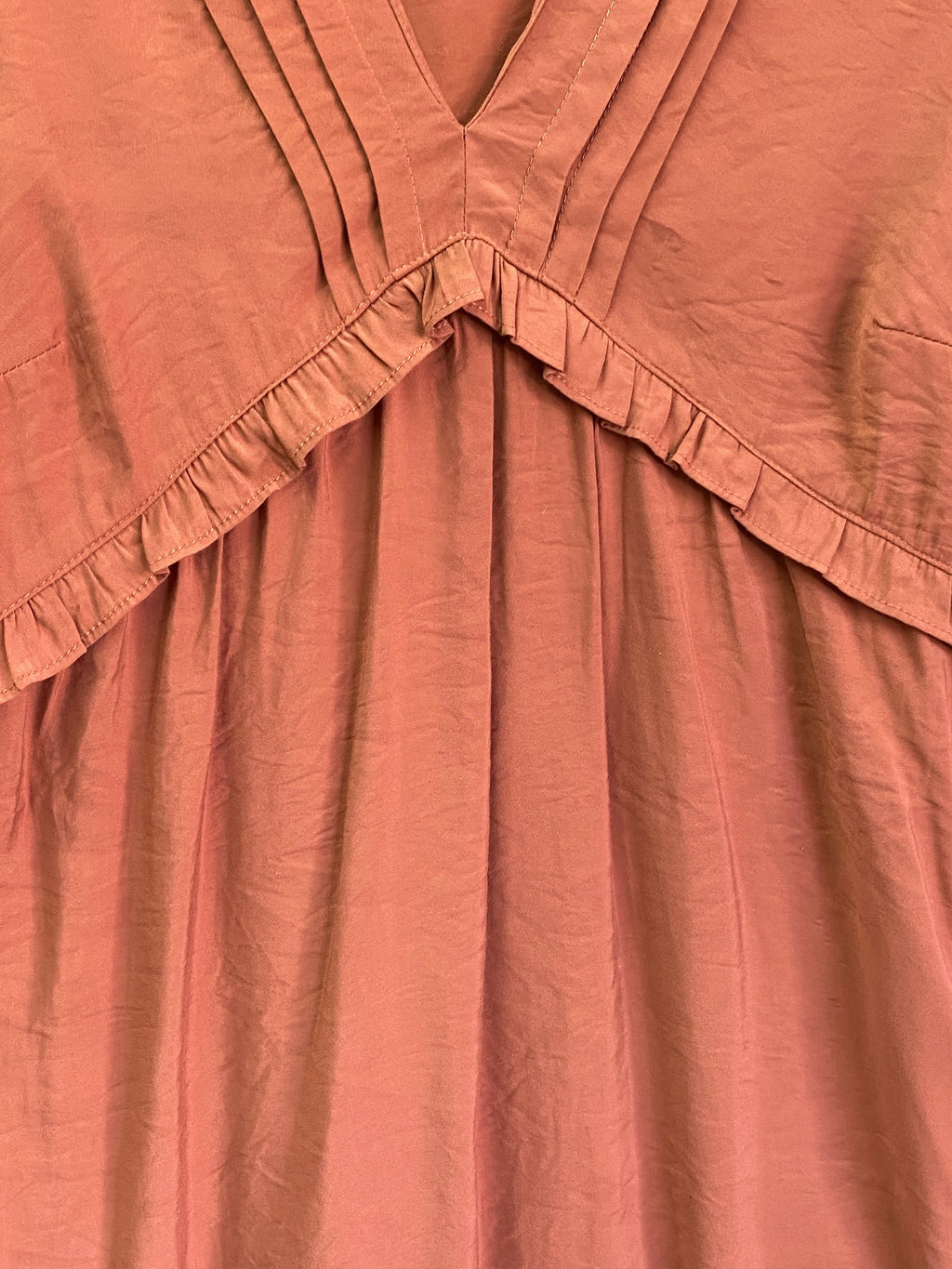 My Jewellery Dusty Rose Ruffle Mini Dress — detail