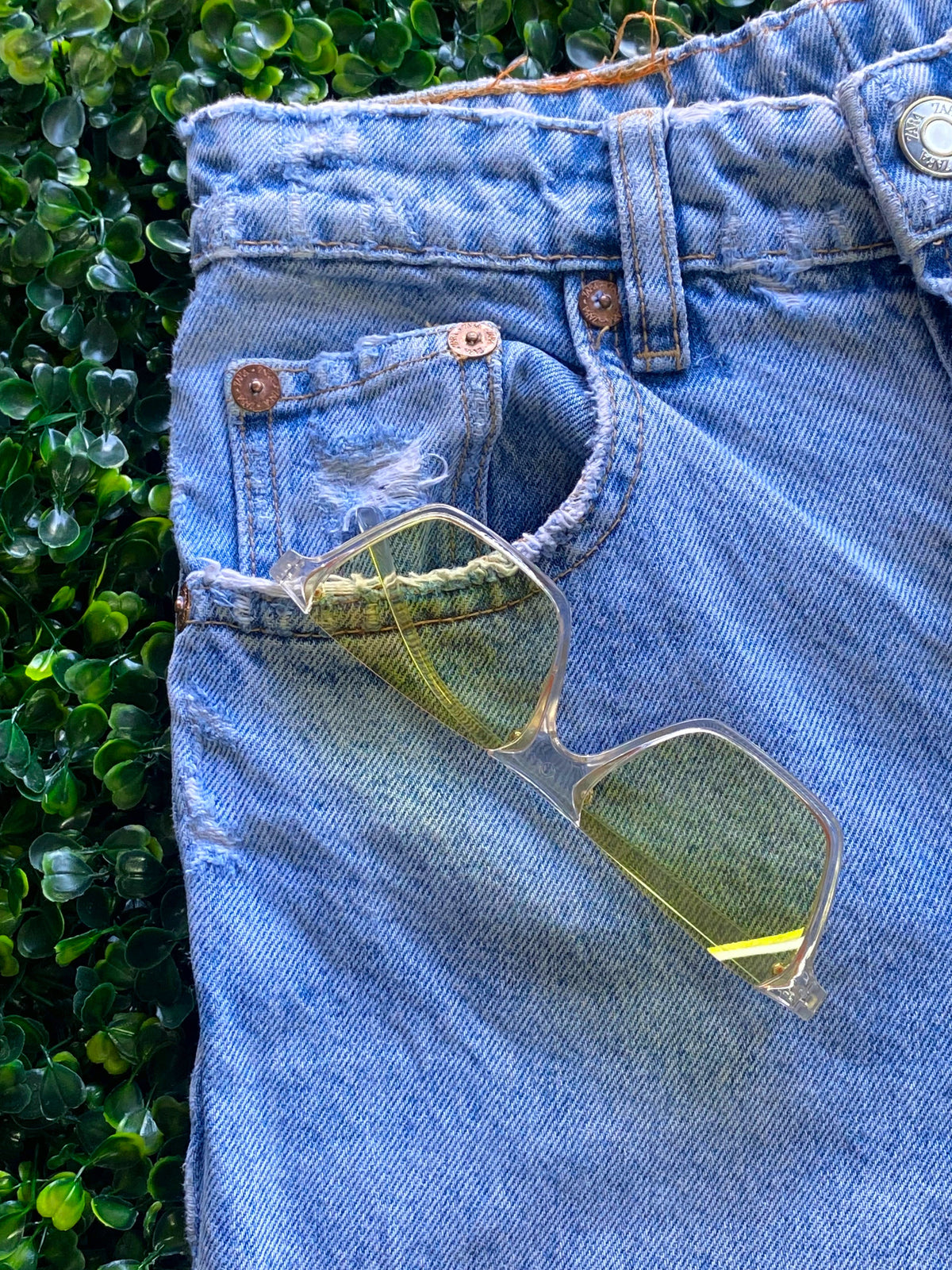 Zara Light-Wash Distressed Straight-Leg Jeans