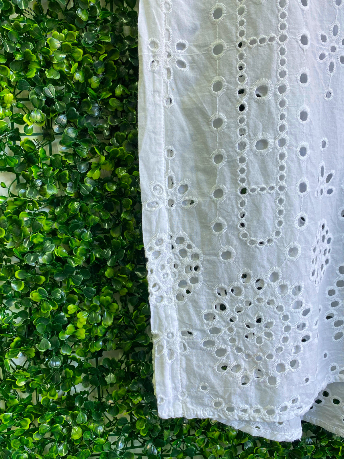 Miss Country White Broderie Shirt Dress — detail