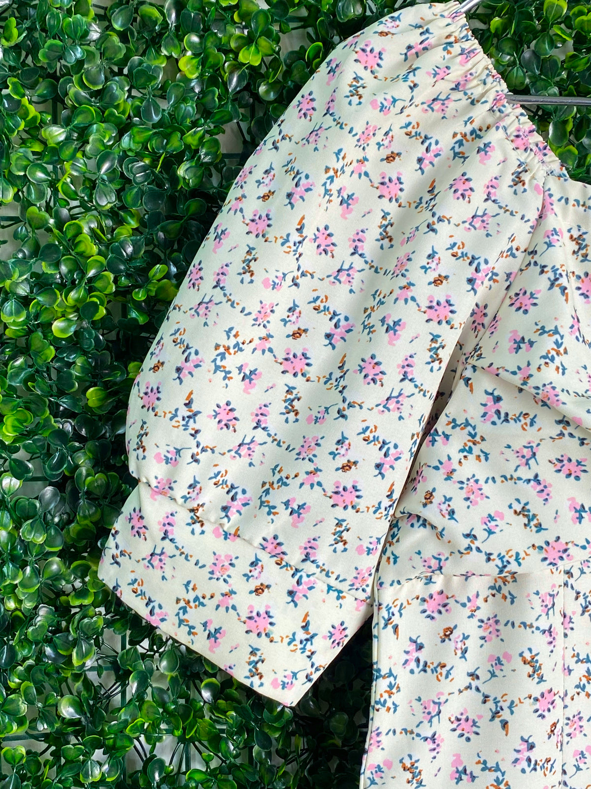 Daily Friday Cream Ditsy Floral Puff-Sleeve Mini Dress — detail