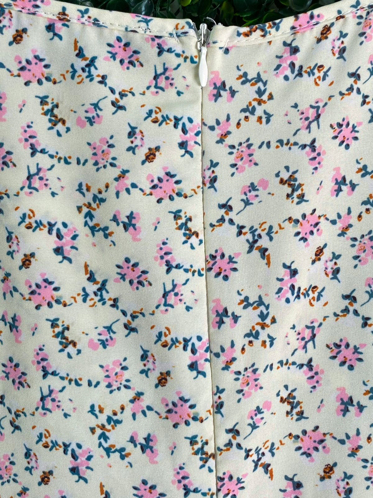 Daily Friday Cream Ditsy Floral Puff-Sleeve Mini Dress — detail