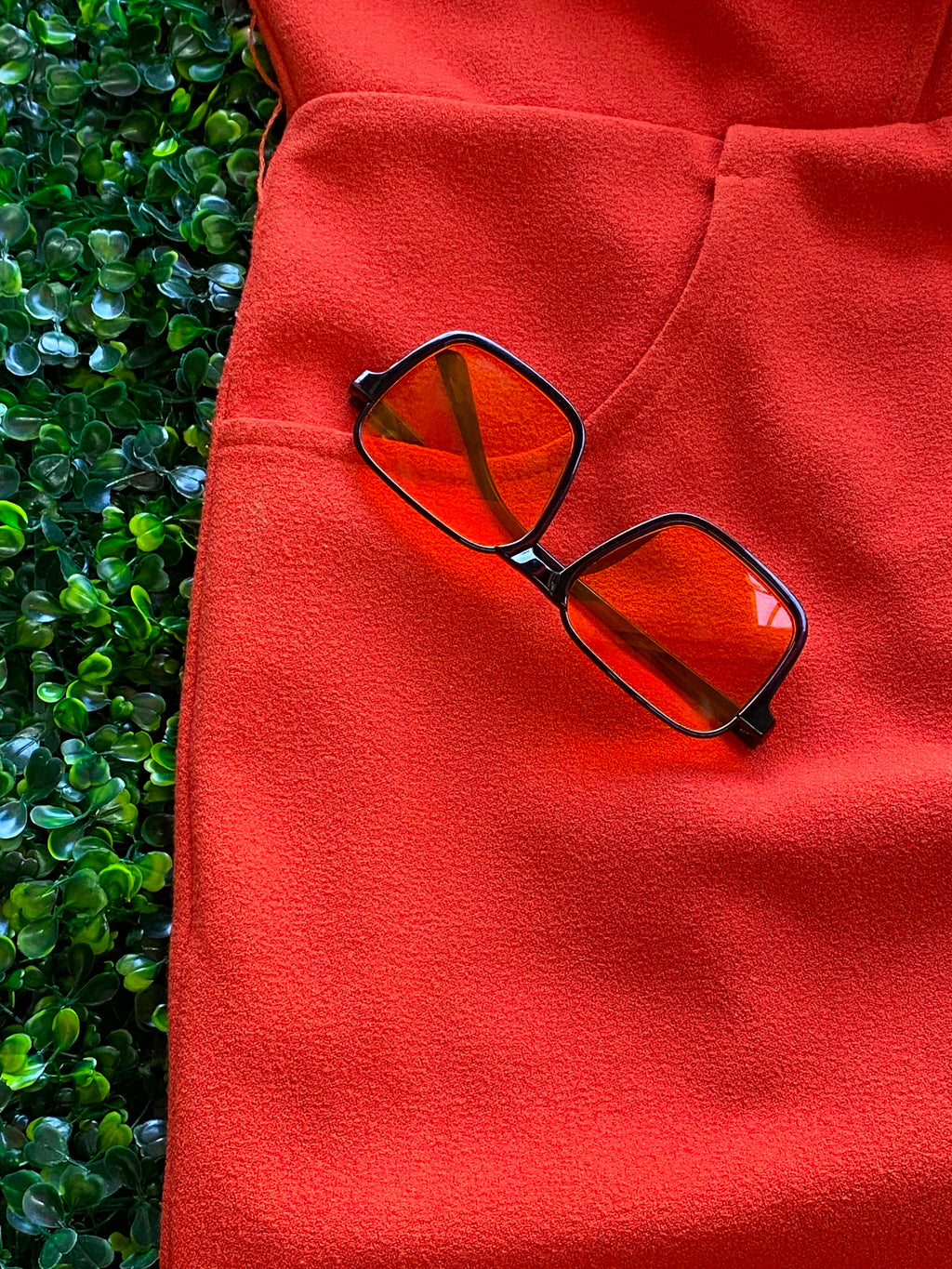 VAGEER Coral Red Silk-Blend Sculpted Midi Dress — detail