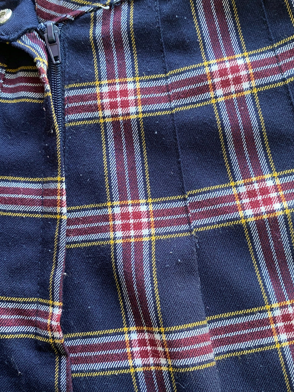 H&M Divided Navy Tartan Pleated Mini Skirt — detail