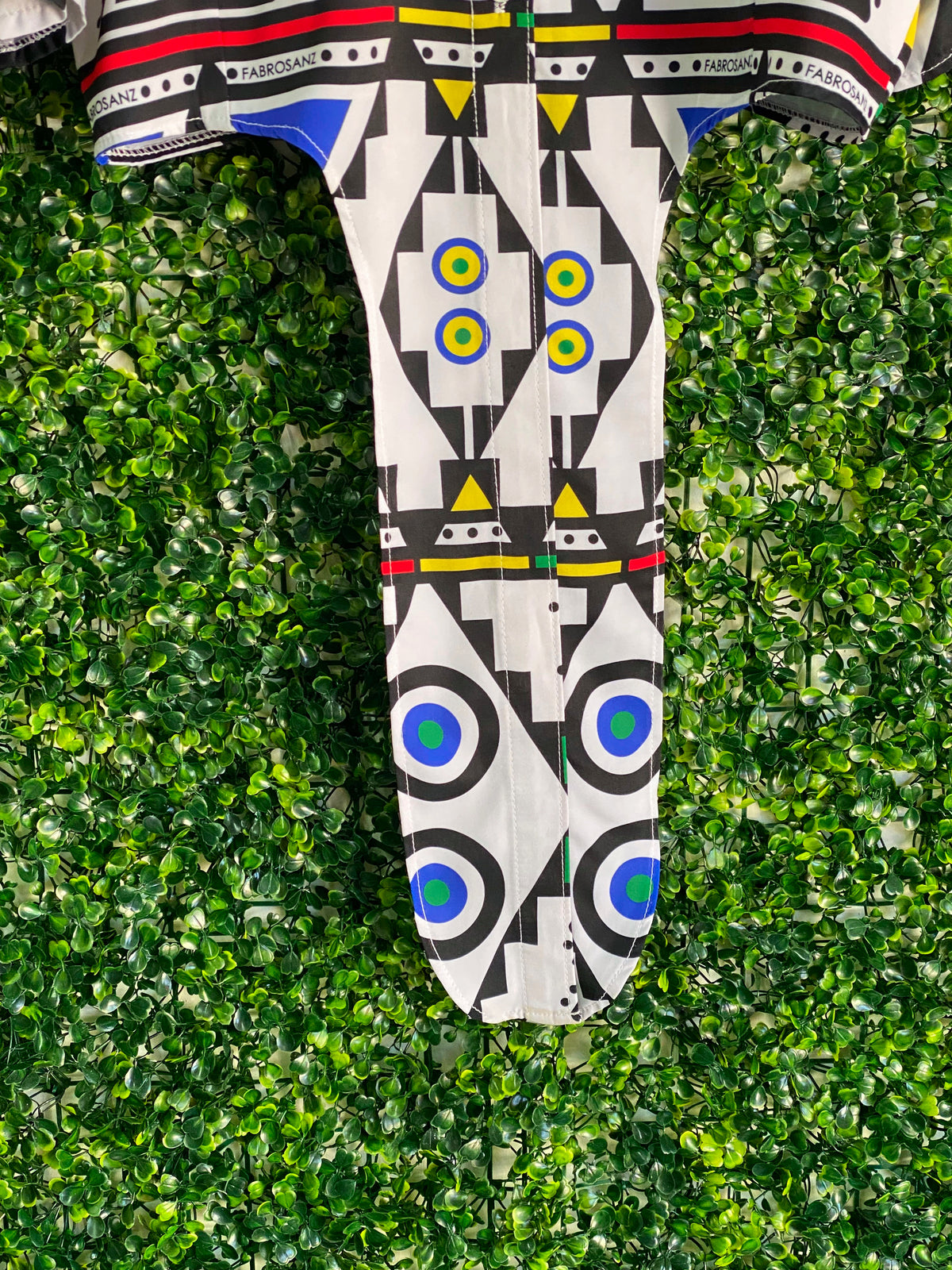 House of Fabrosanz Multicolour Geometric Long-Tail Shirt — detail