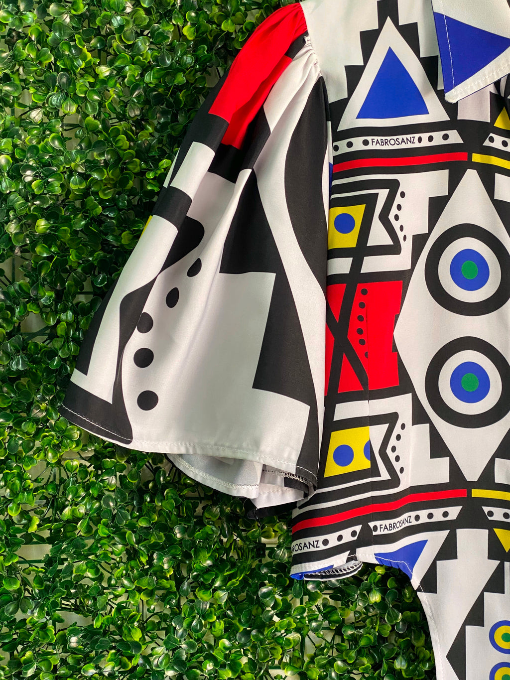 House of Fabrosanz Multicolour Geometric Long-Tail Shirt — detail