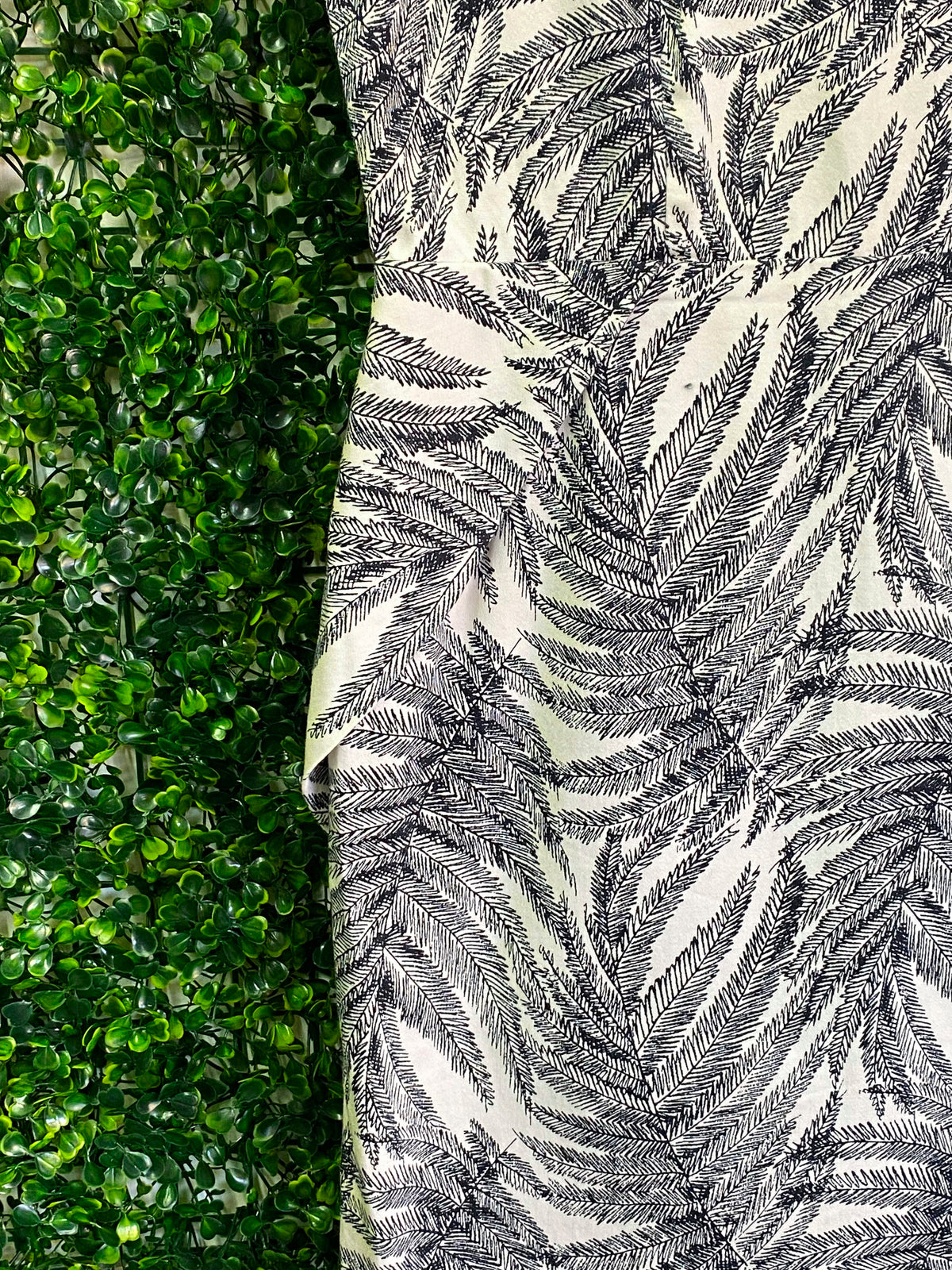 Country Road Ivory & Black Botanical-Print Sheath Dress — detail