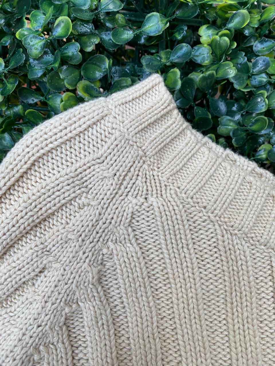 Cream Ribbed Cable Knit Pullover