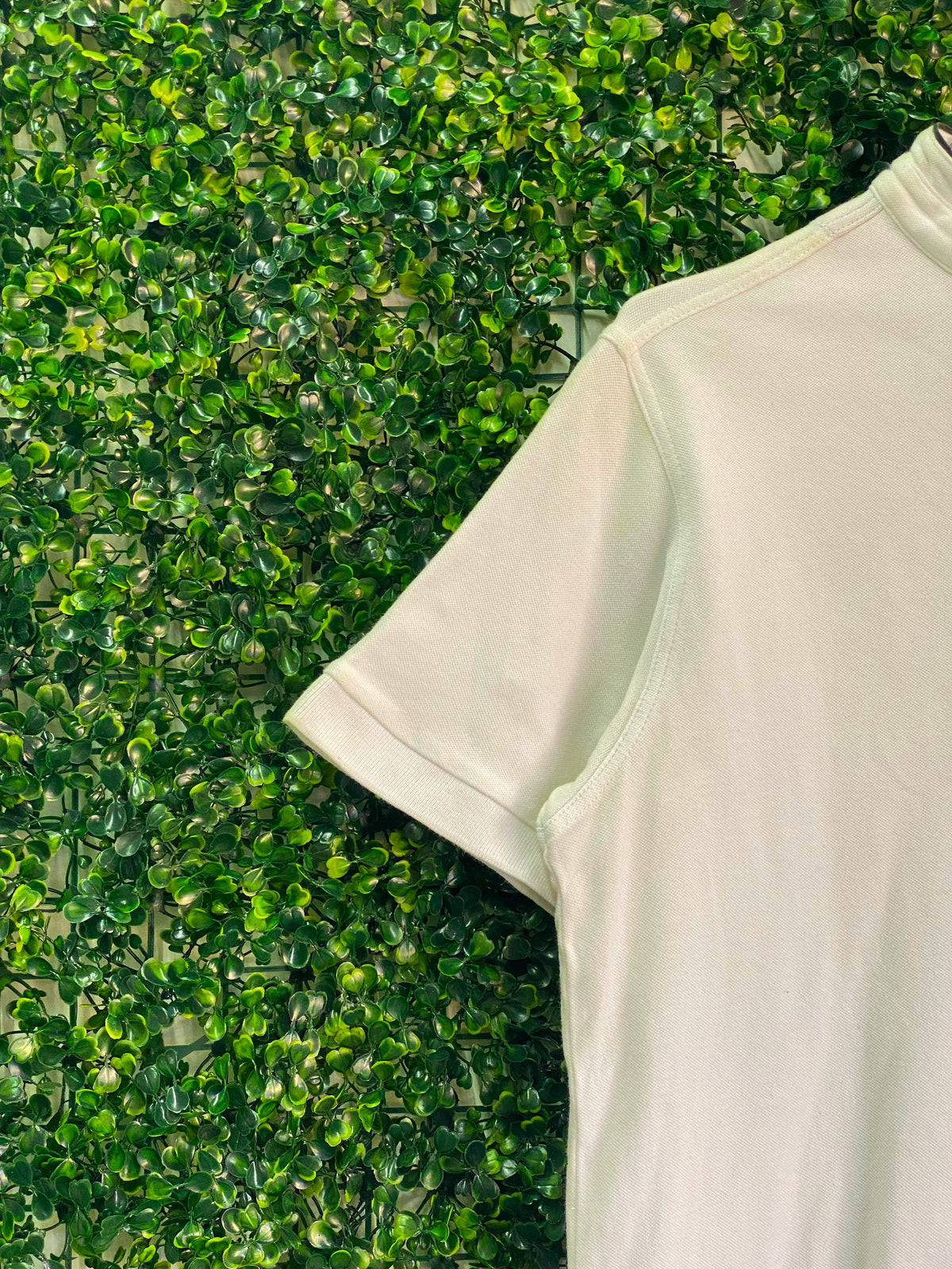Pringle of Scotland White Crest Polo Shirt — detail