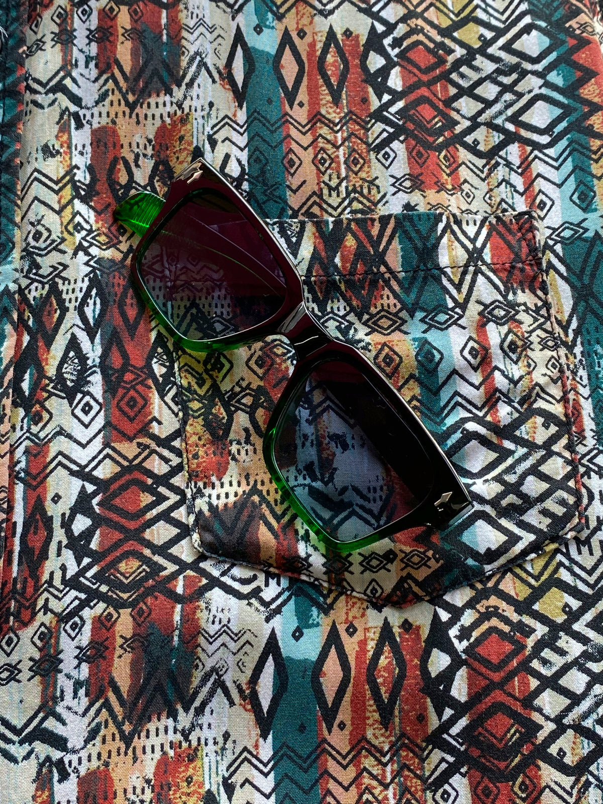 Cotton On Vintage Re-Mastered Geometric Print Shirt — detail