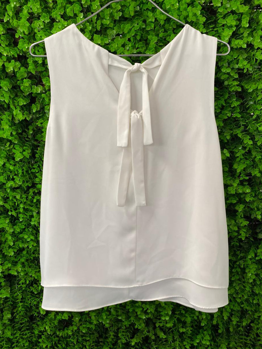 Studio.W Ivory Tie-Back Sleeveless Blouse