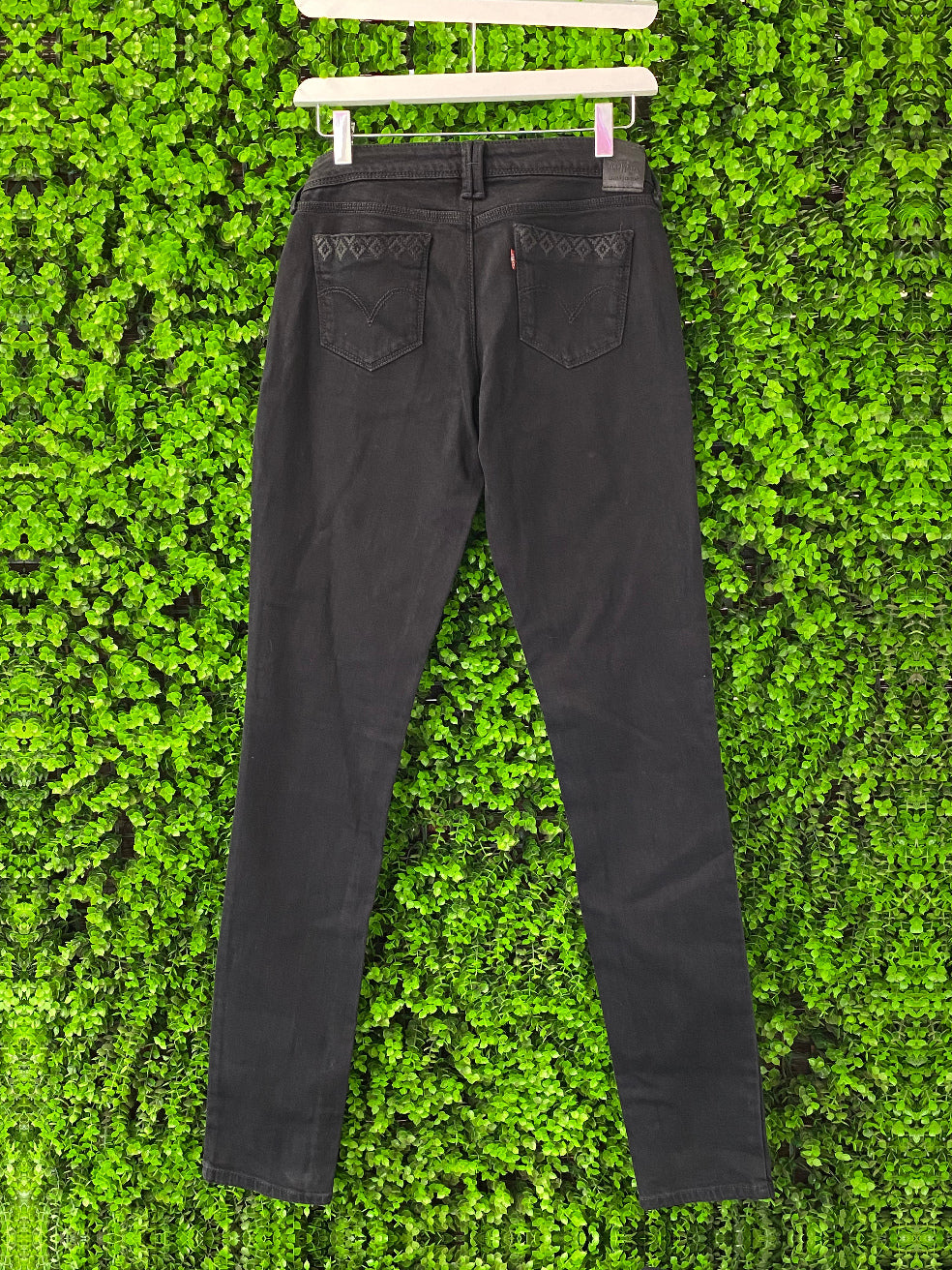 Levi’s Red Tab Black Skinny Jeans
