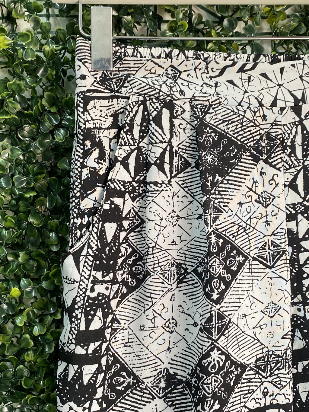 Tango Black & Cream Tribal Print Pants — detail