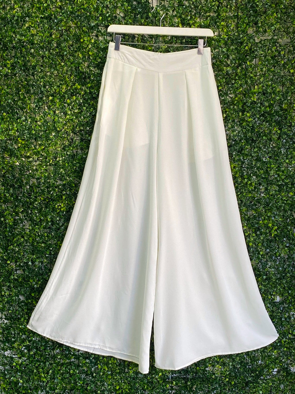New Feeling Ivory Flowing Wide-Leg Pants — front