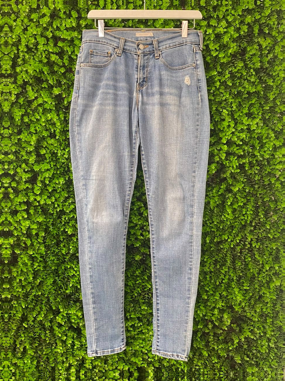 Levi's Light-Wash Curve Skinny Jeans