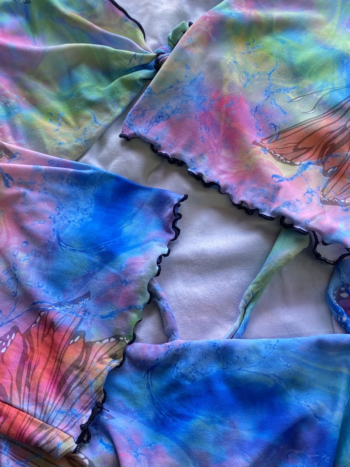 The Fix Multicolour Tie-Dye Ruched Mini Dress — detail