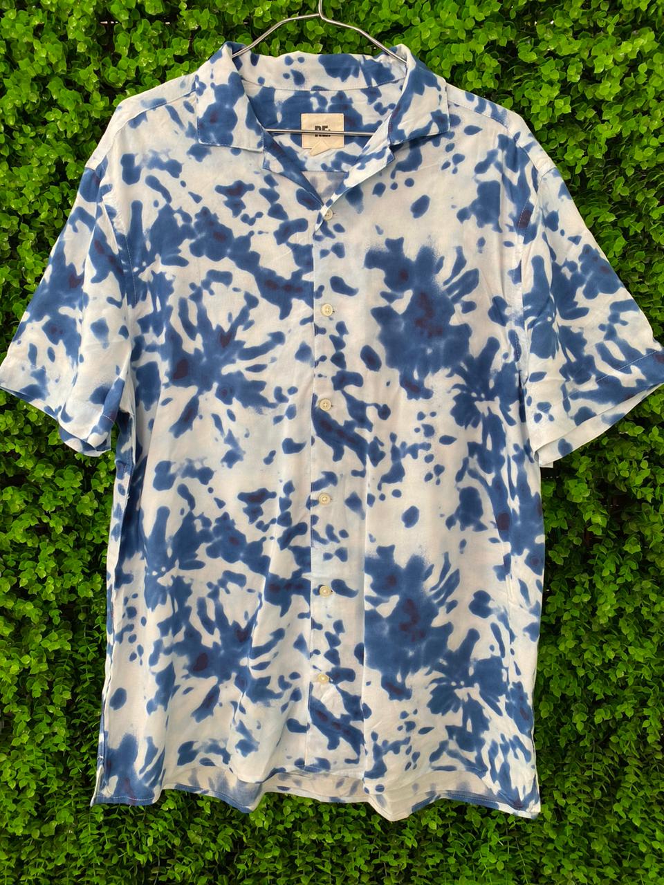 Blue Tie-Dye Short-Sleeve Button-Up Shirt