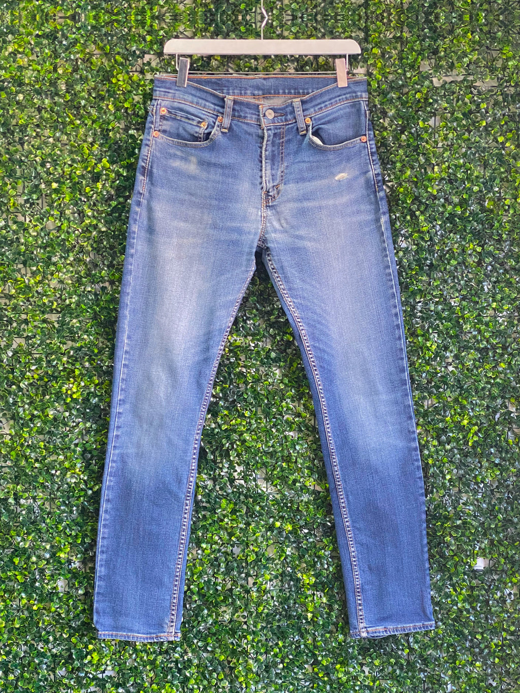 Levi's 511 Mid-Wash Slim Jeans — front
