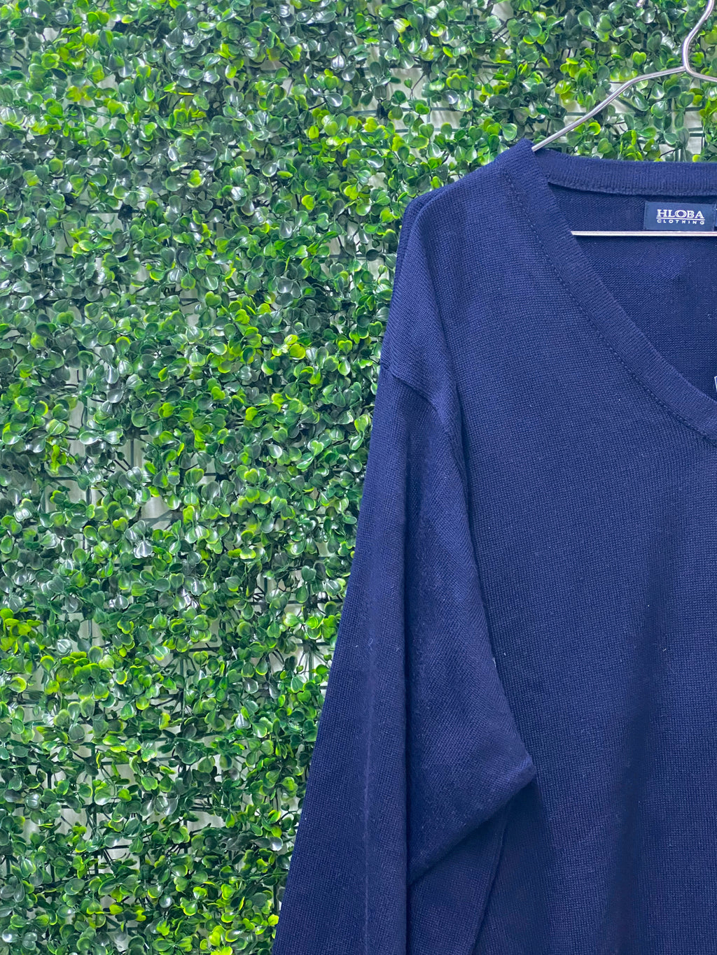 HLOBA Clothing Navy V-Neck Knit Jersey — detail