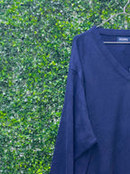 HLOBA Clothing Navy V-Neck Knit Jersey — detail