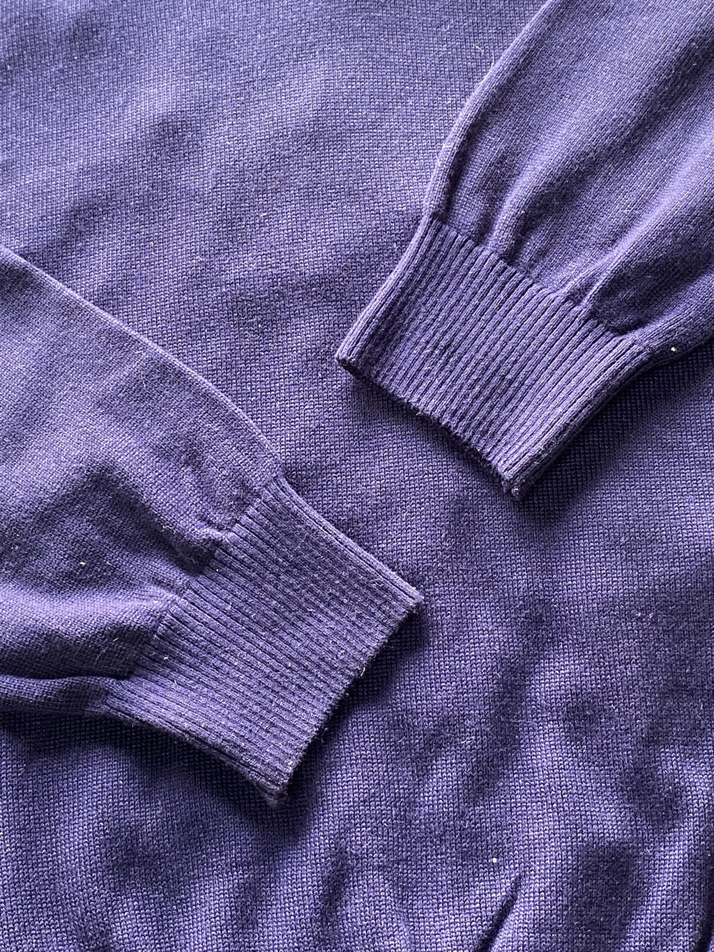 HLOBA Clothing Navy V-Neck Knit Jersey — detail