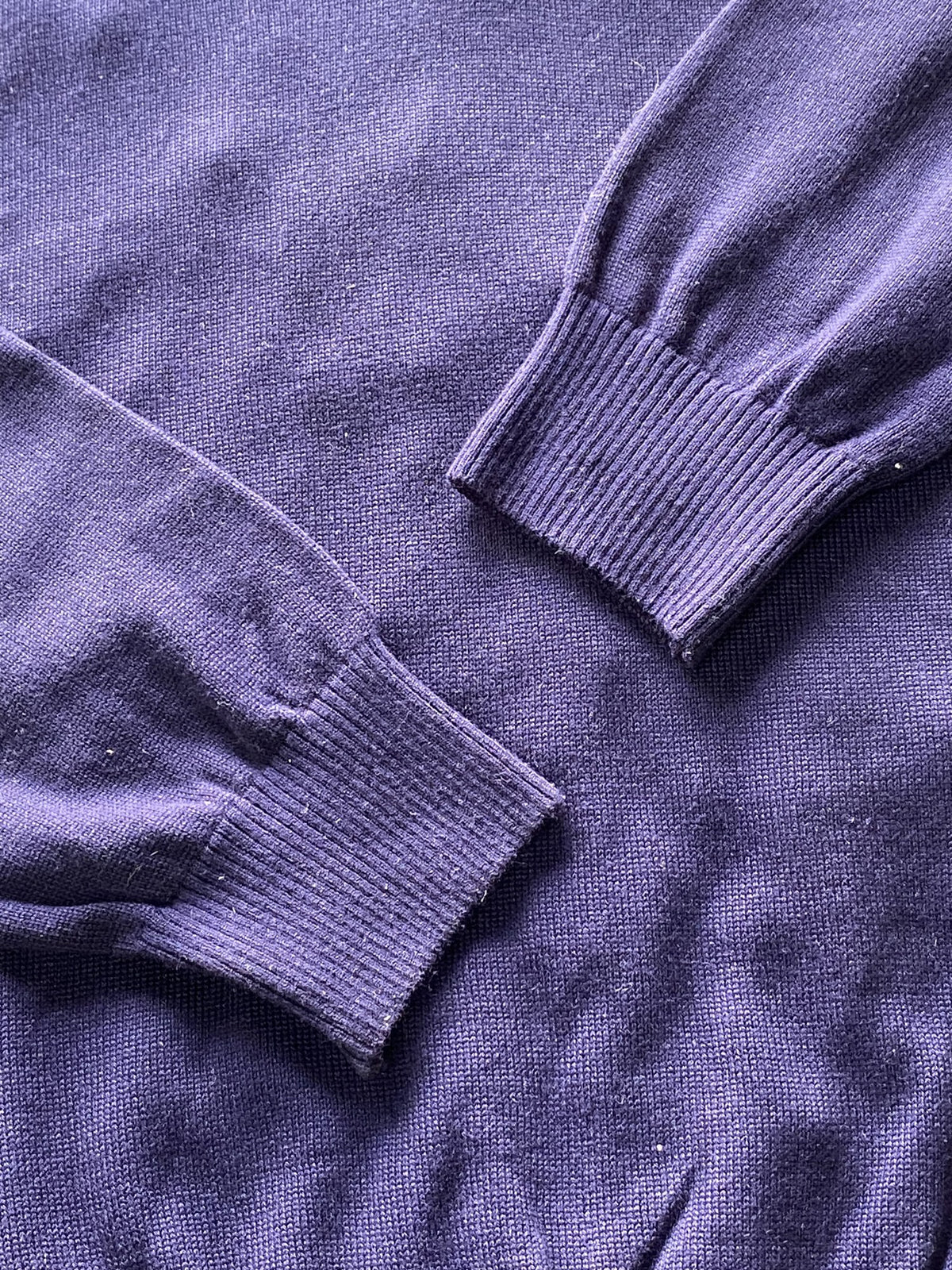 HLOBA Clothing Navy V-Neck Knit Jersey — detail
