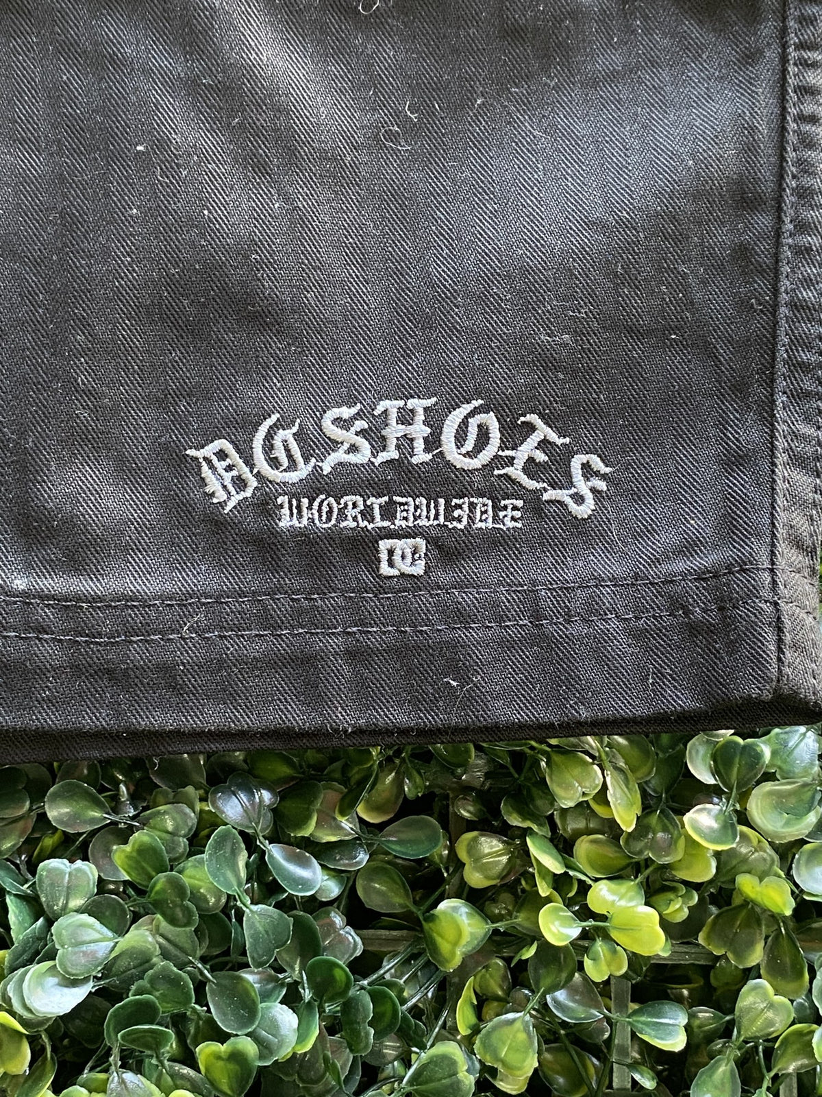 DC Shoes Black Cotton Utility Shorts — detail