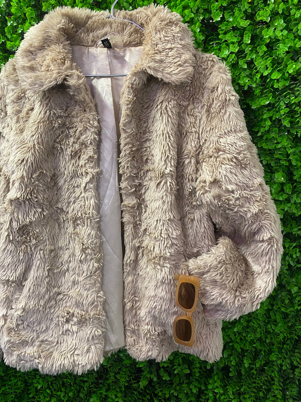 H&M Beige Faux Fur Jacket with Pockets