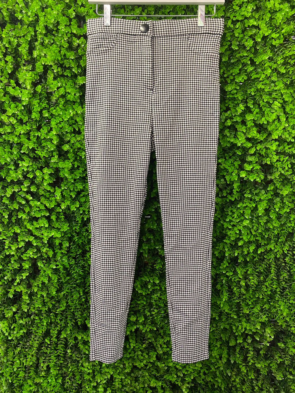 Zara FARO Black & White Houndstooth Skinny Pants