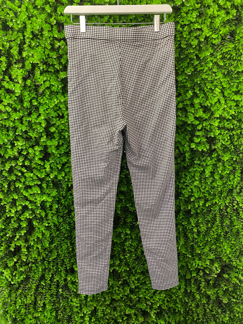 Zara FARO Black & White Houndstooth Skinny Pants