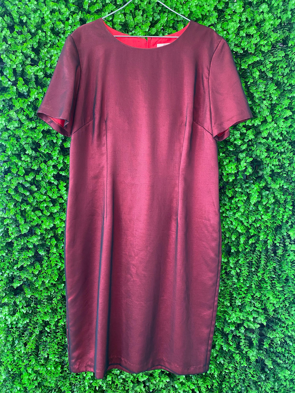 Merien Hall Burgundy Satin-Effect Midi Dress
