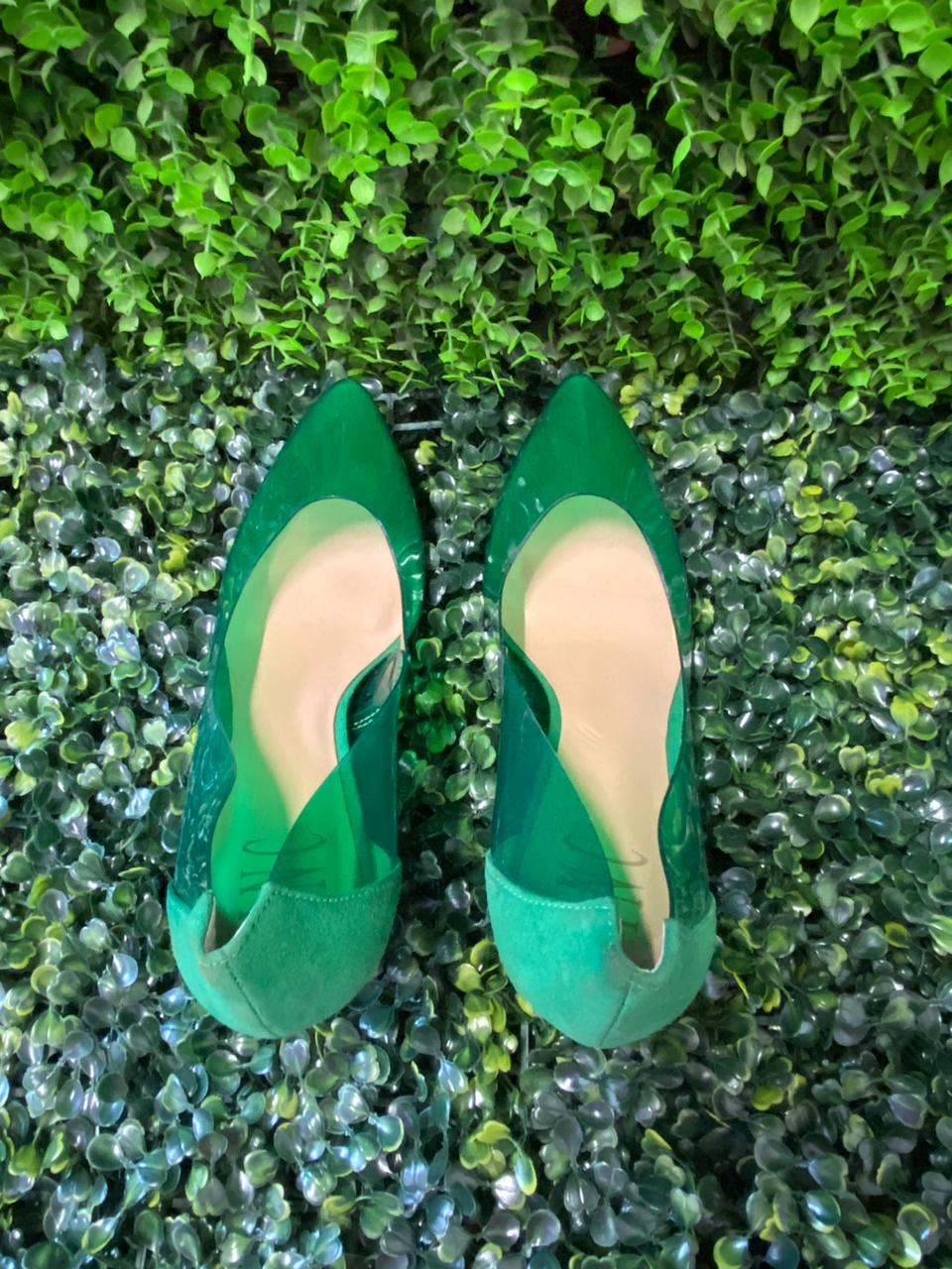 Green Pointed Court Heels