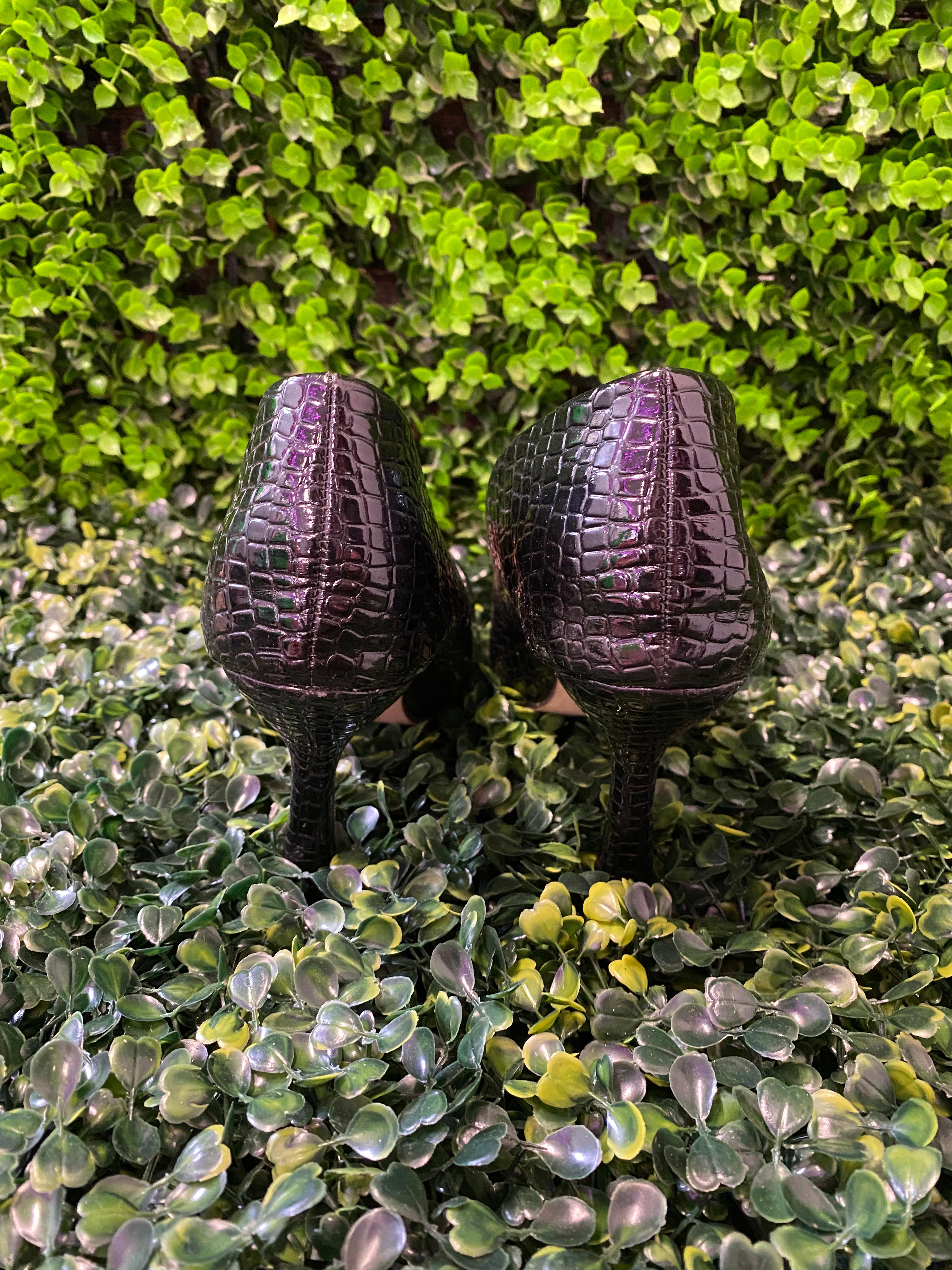 Black Croc-Effect Pointed Heels
