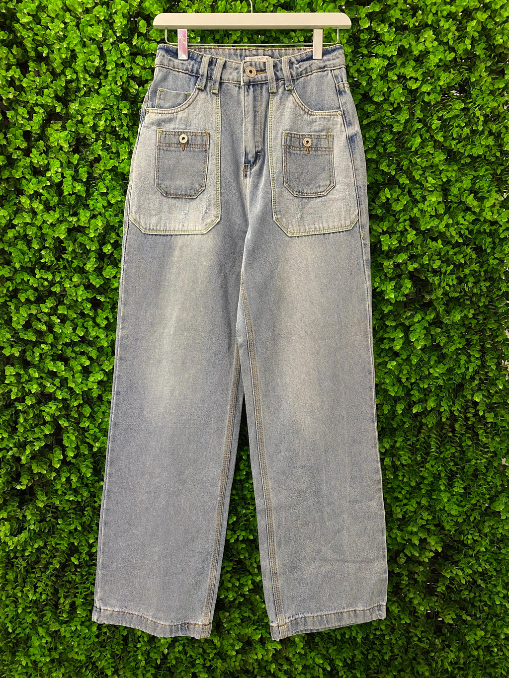 Light-Wash Wide-Leg Jeans