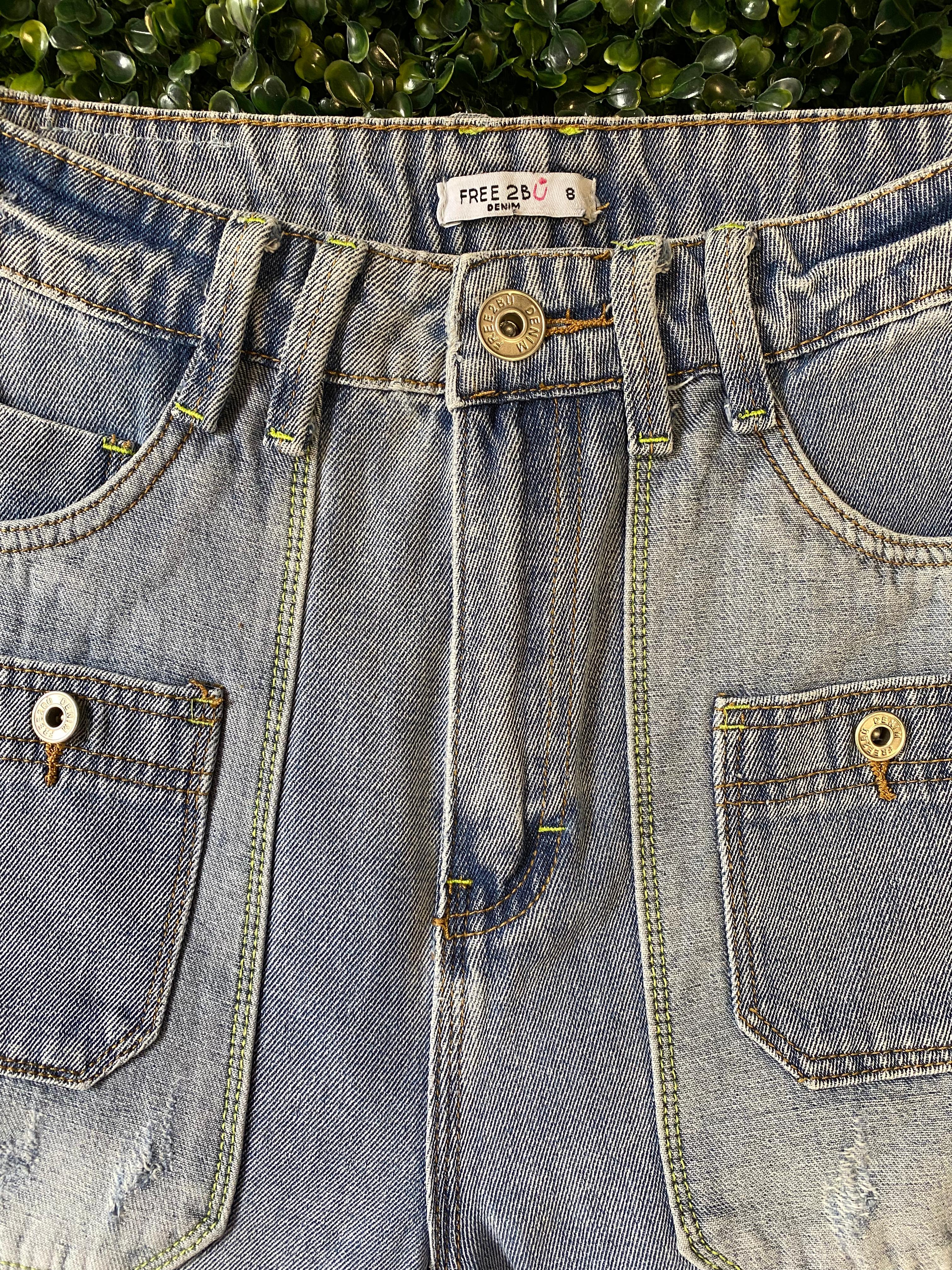 Light-Wash Wide-Leg Jeans