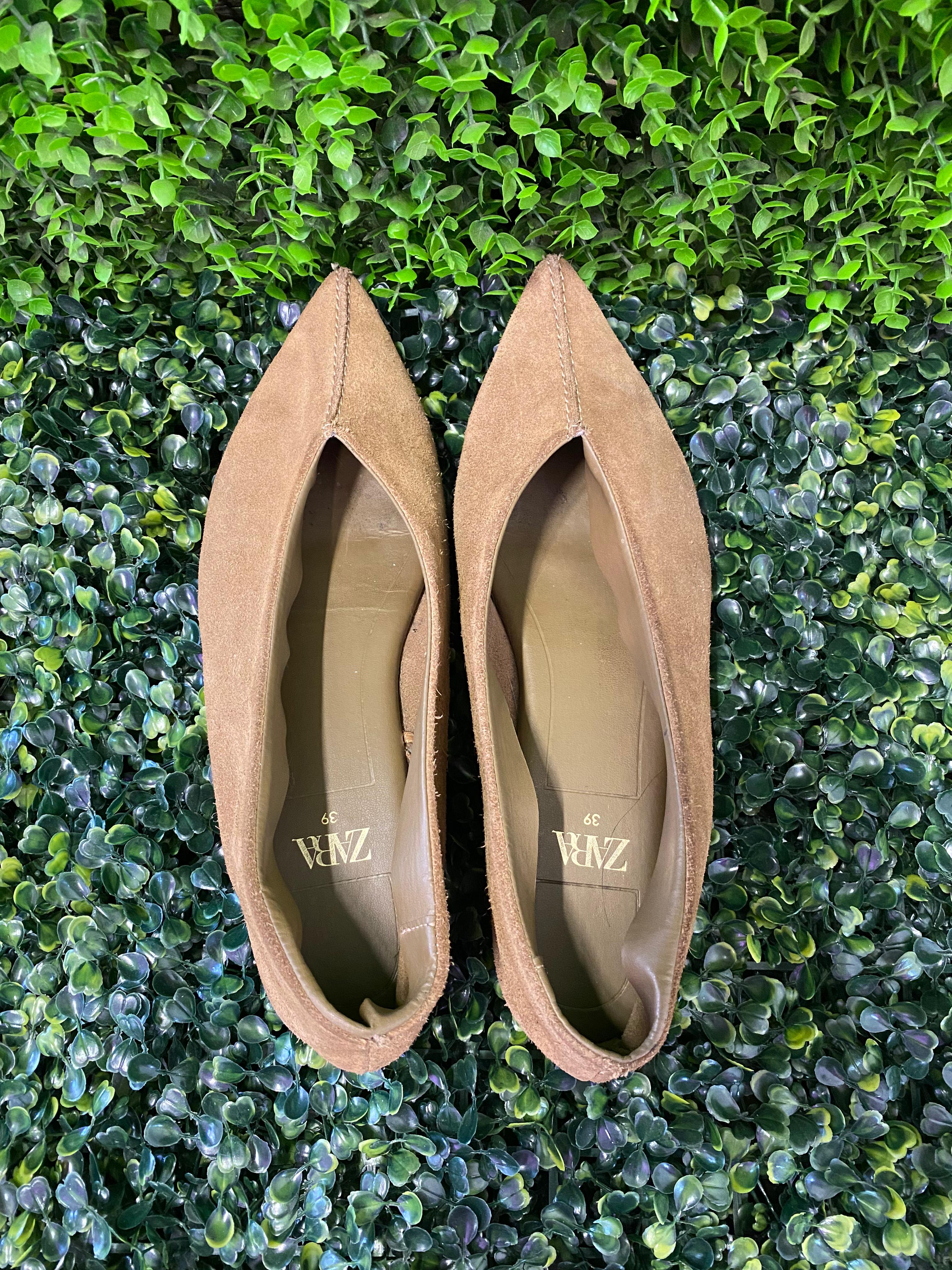 Zara Taupe Suede Pointed Flats