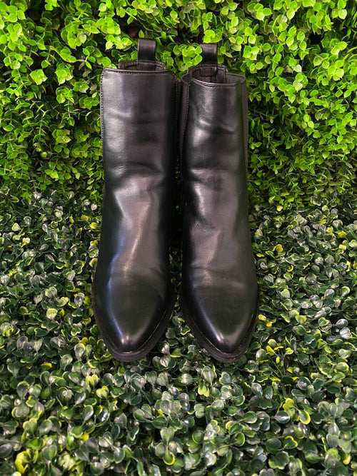 Foschini Black Chelsea Ankle Boots