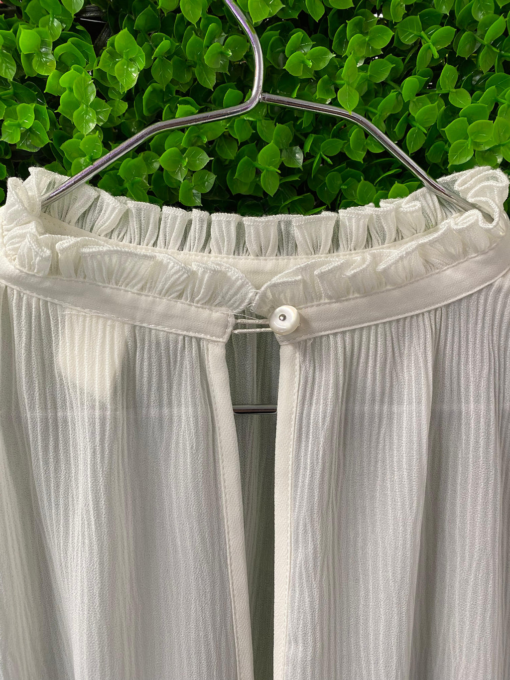 H&M Ivory Pleated Ruffle-Neck Blouse
