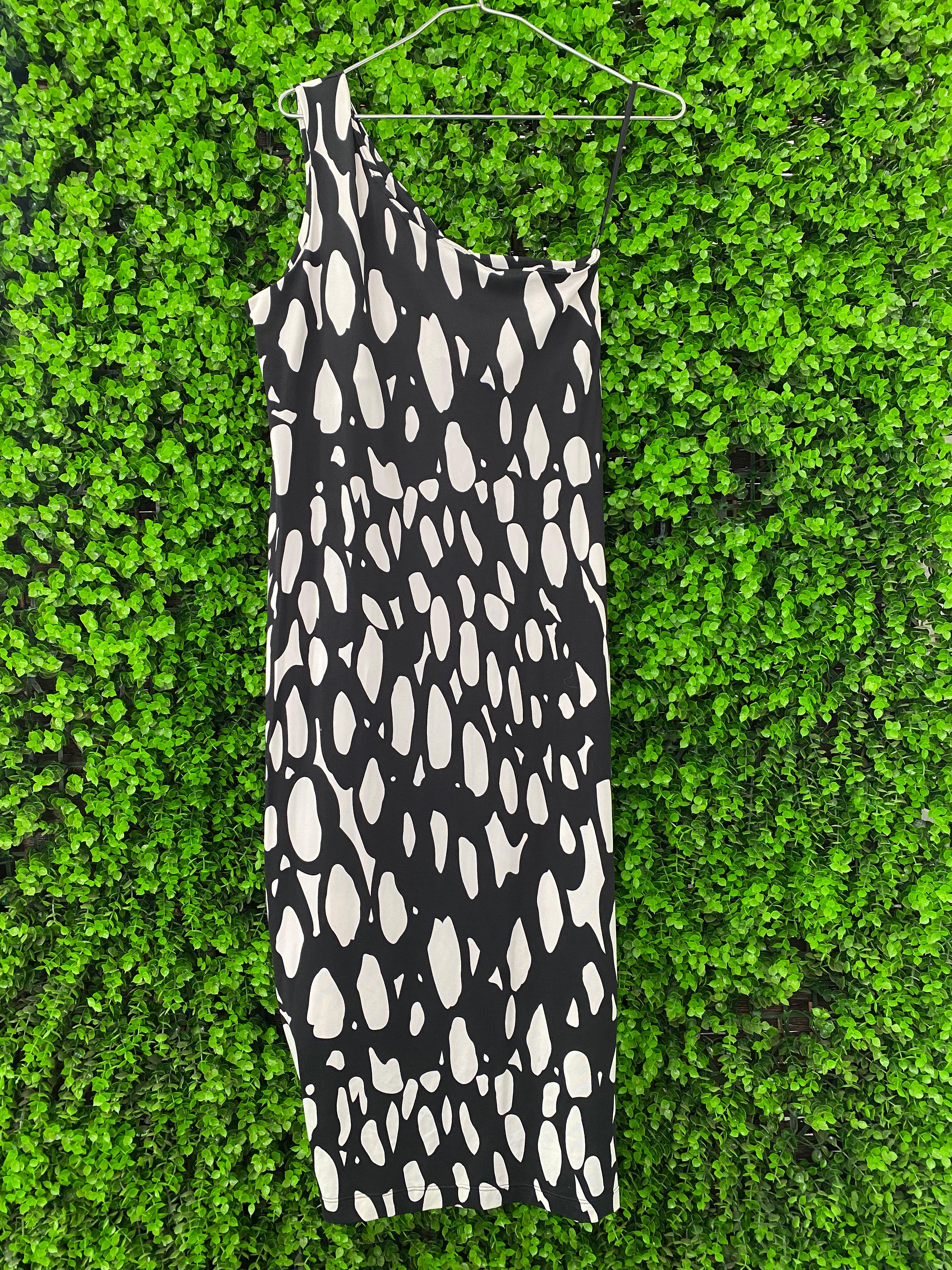 Nina J Runway Black and Ivory One-Shoulder Midi Dress