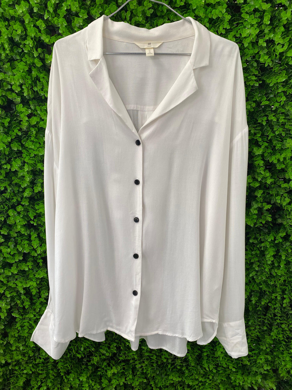 H&M White Relaxed Button-Up Blouse