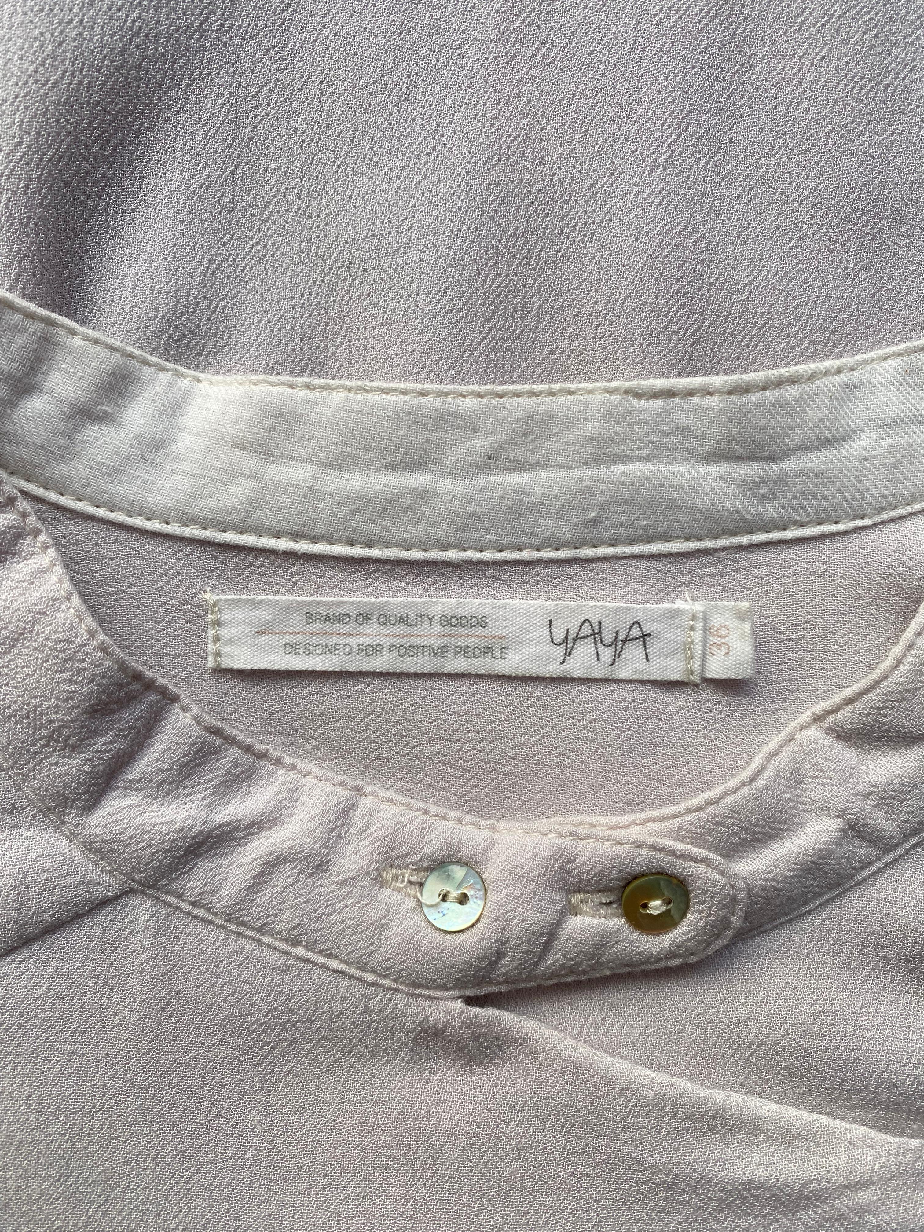 YAYA Soft White Asymmetrical Zip Blouse