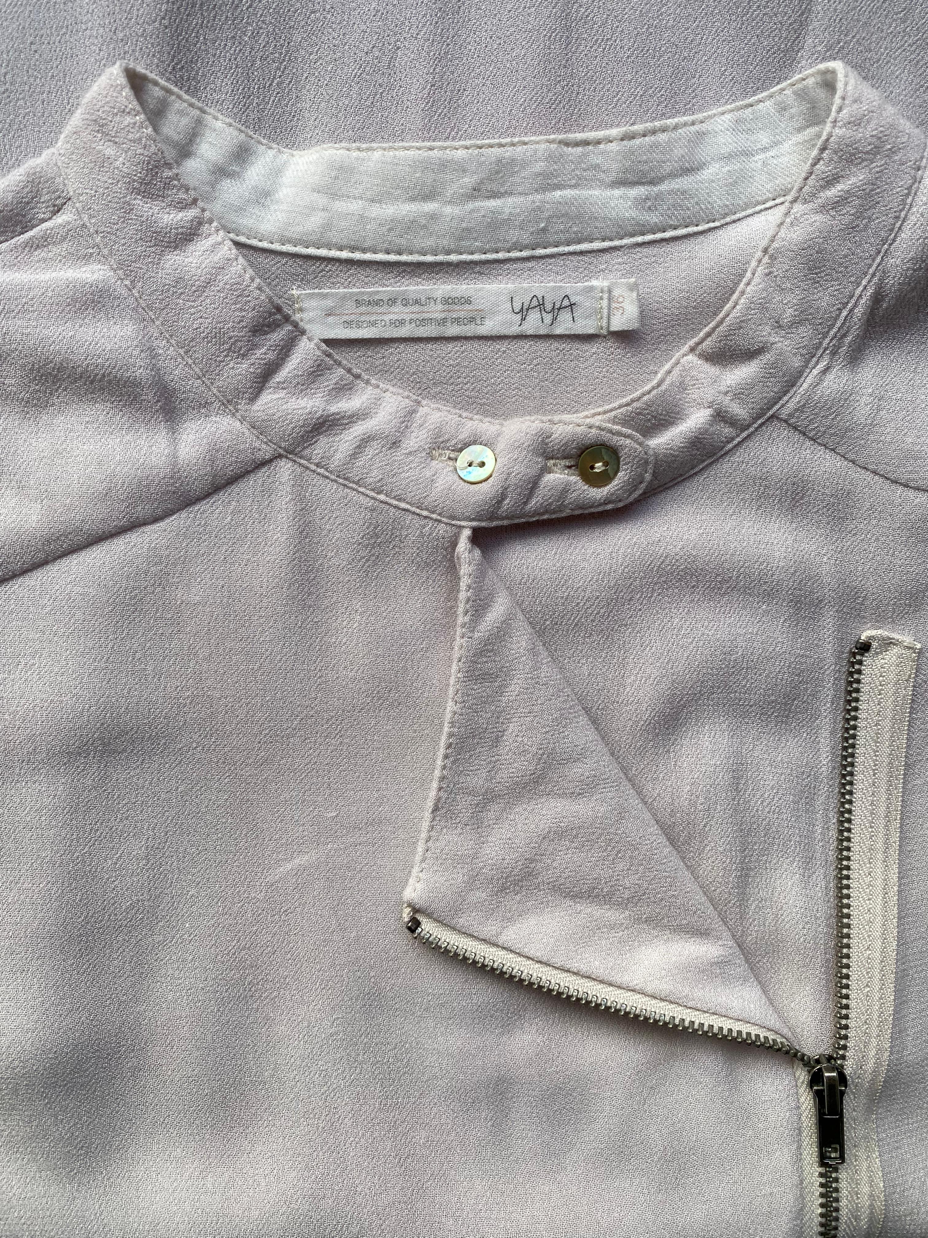 YAYA Soft White Asymmetrical Zip Blouse