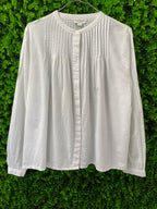 Rare Earth Safari White Pintuck Blouse