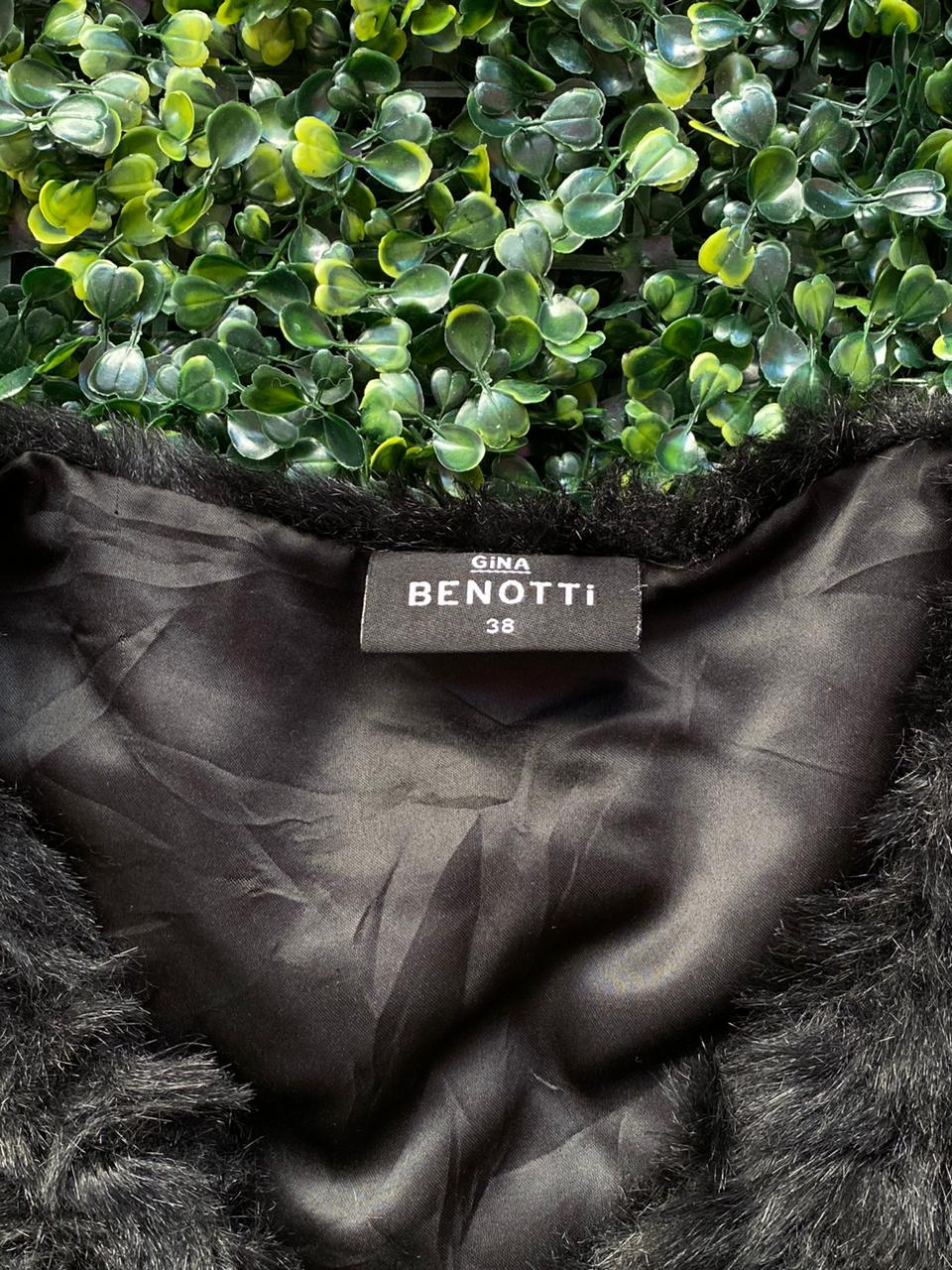 Gina Benotti Black Faux Fur Vest