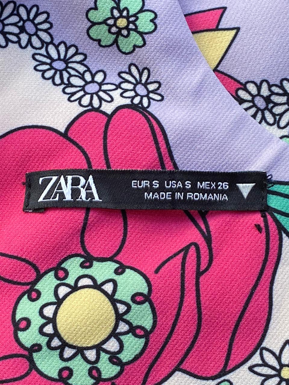Zara Floral Lace-Up Crop Top
