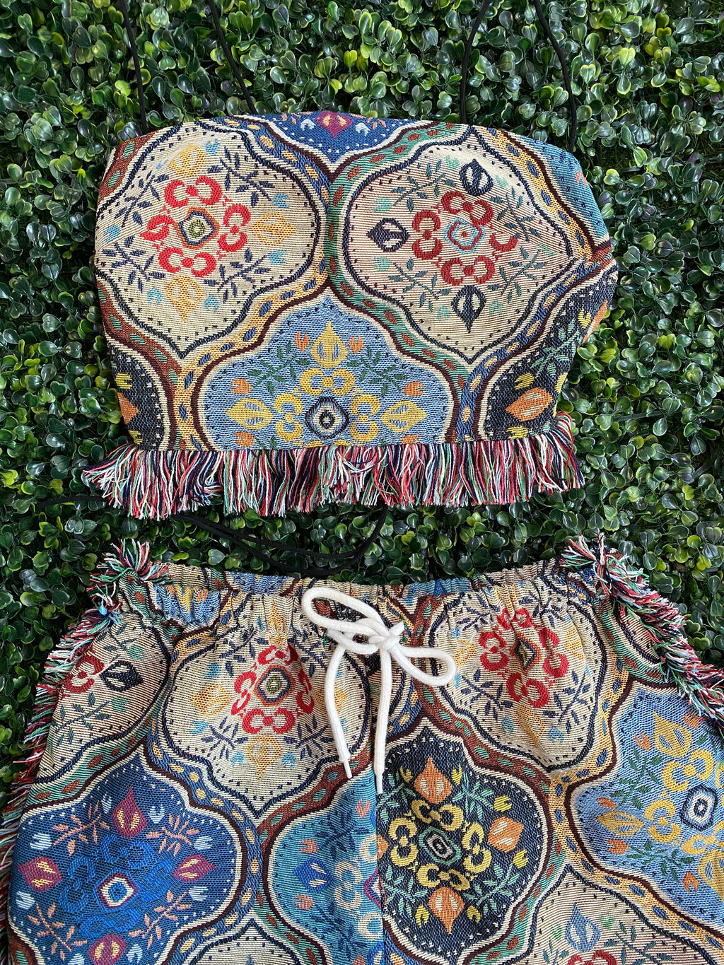 Tapestry Print Two-Piece Set