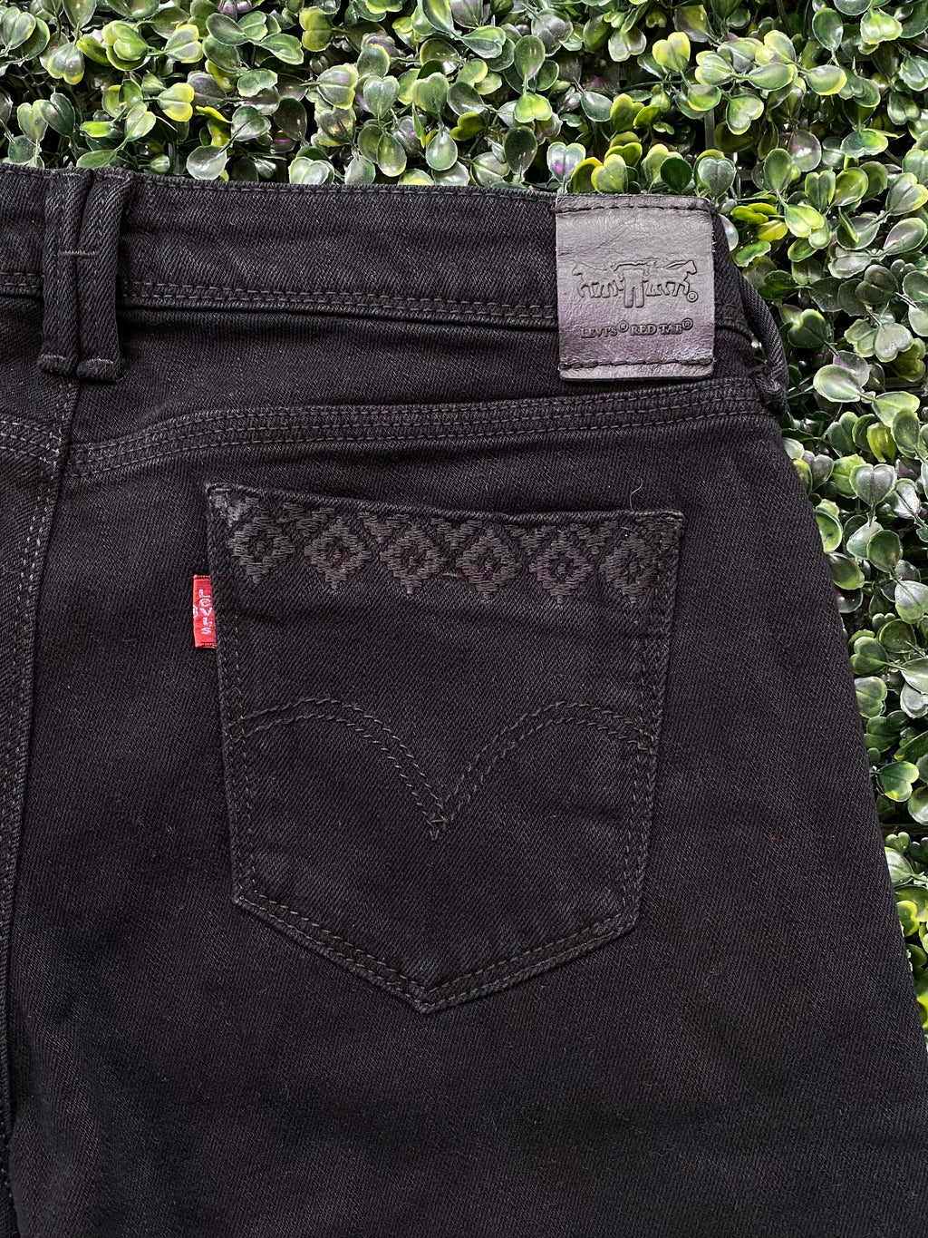 Levi’s Red Tab Black Skinny Jeans