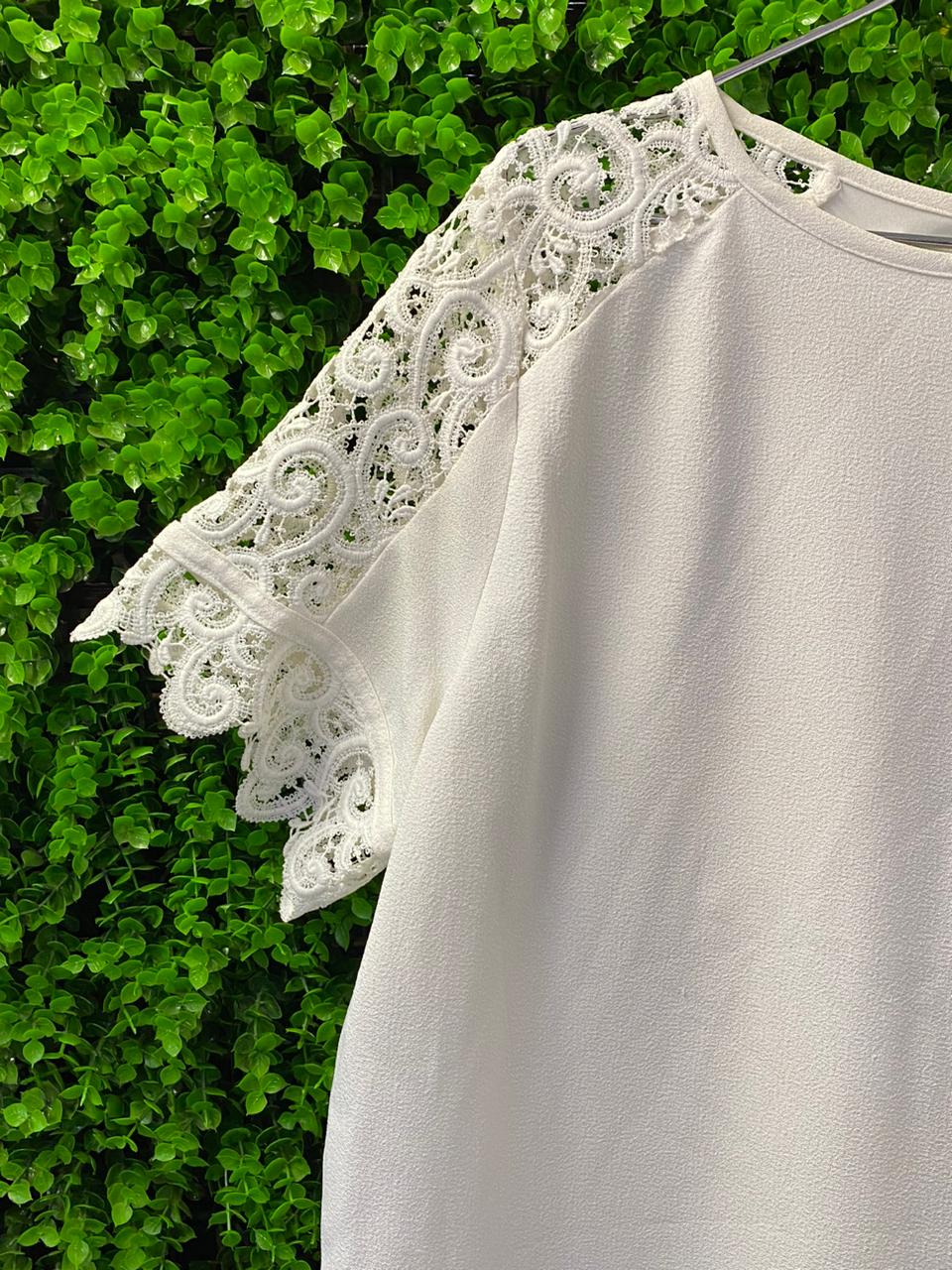 Zara Basic Cream Lace Sleeve Shift Dress